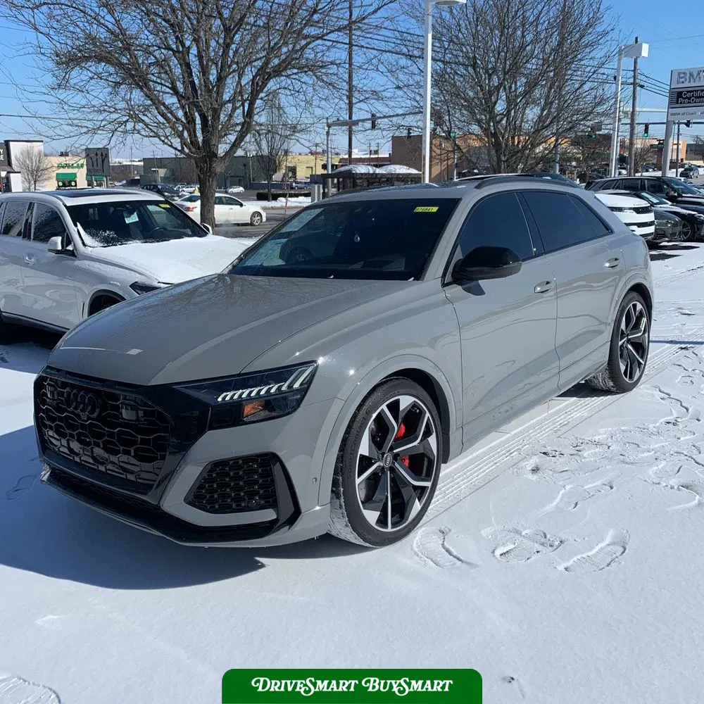 2024 Audi RS Q8 Base