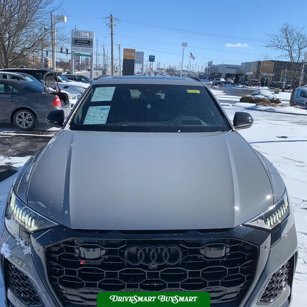 2024 Audi RS Q8 Base