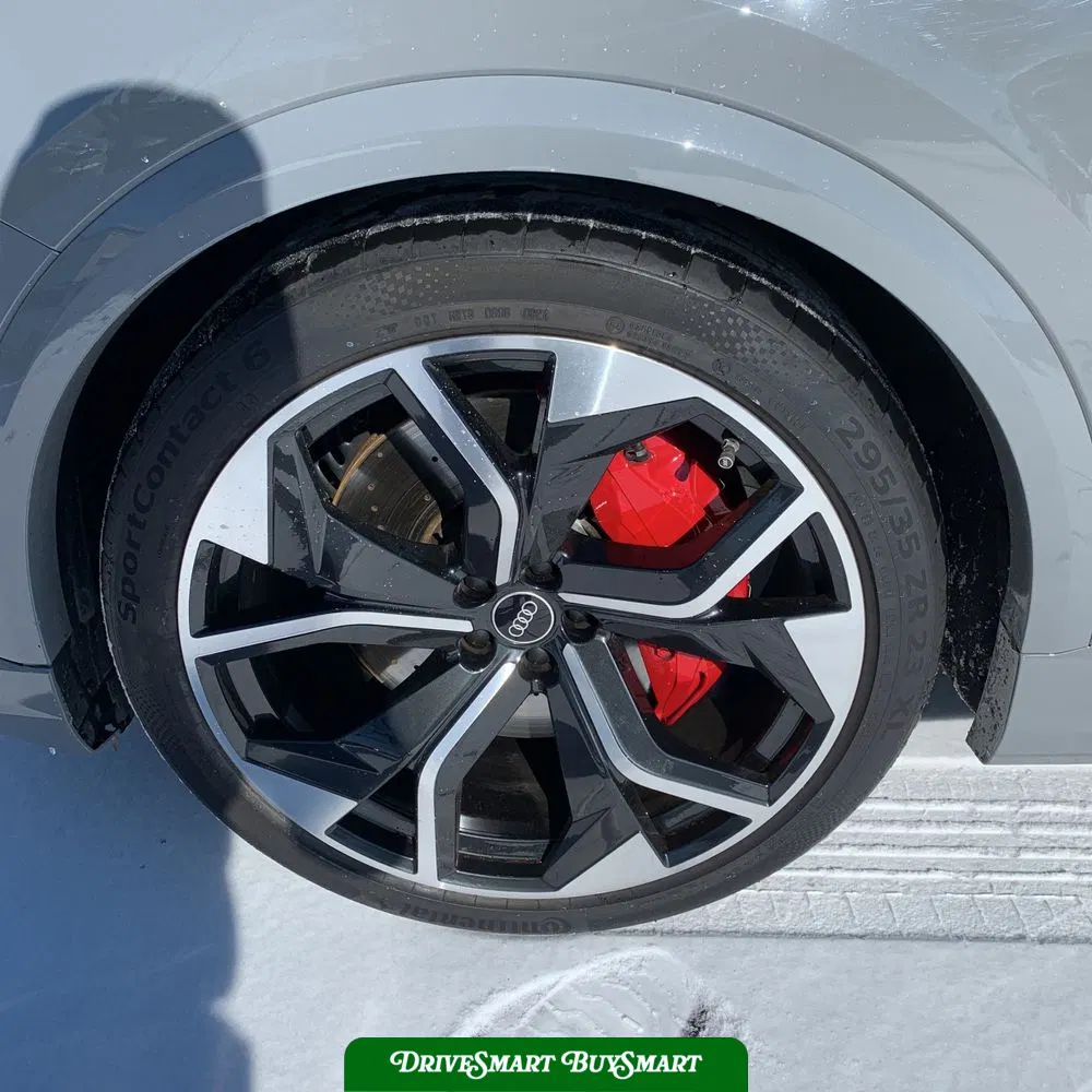 2024 Audi RS Q8 Base
