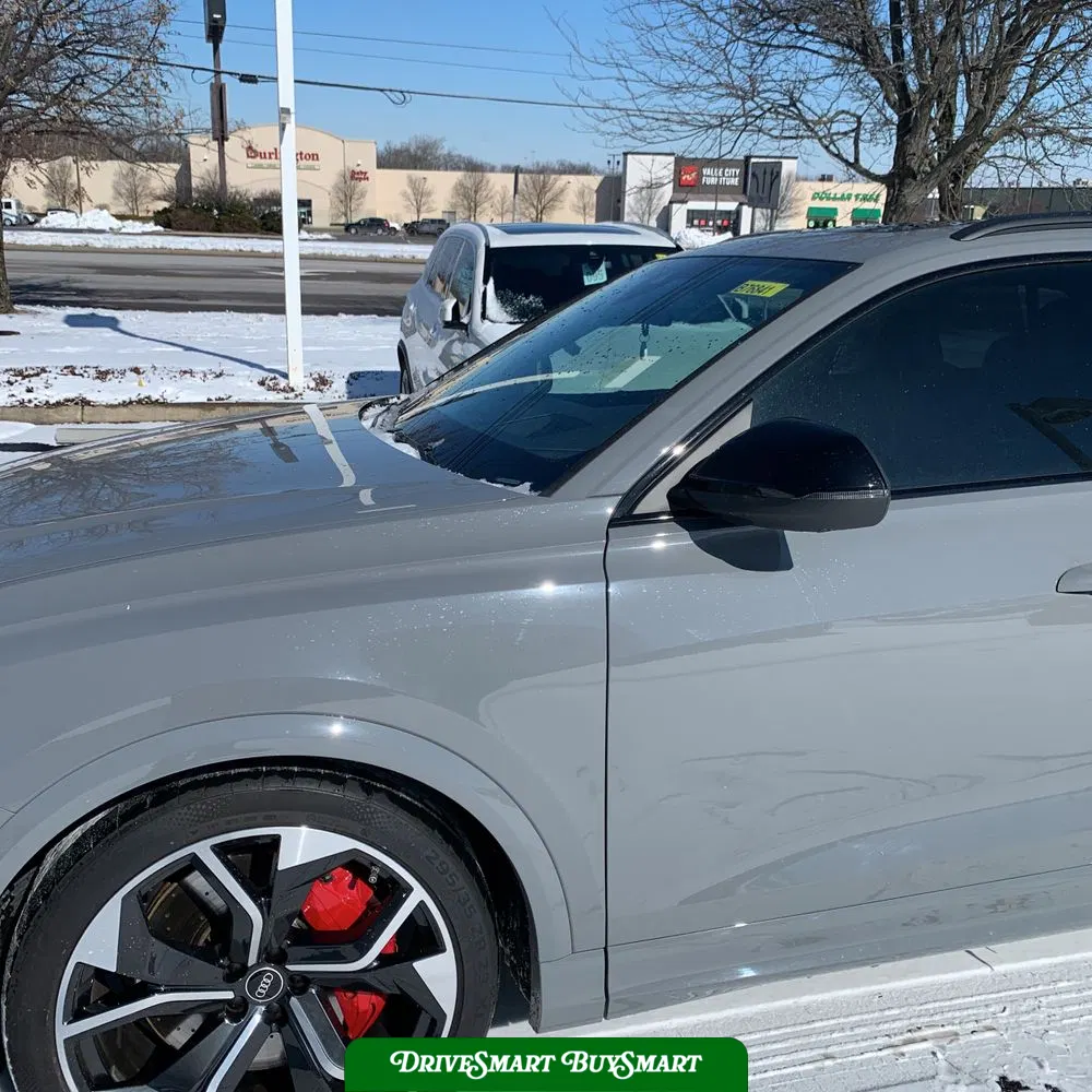 2024 Audi RS Q8 Base