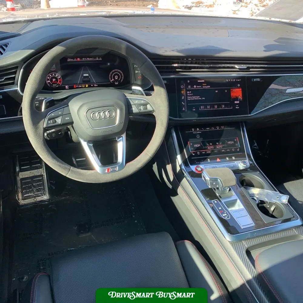 2024 Audi RS Q8 Base