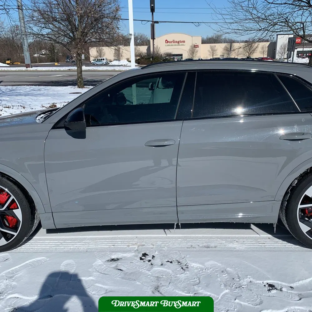 2024 Audi RS Q8 Base