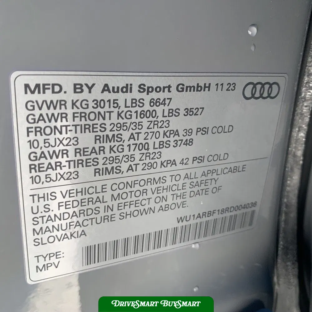 2024 Audi RS Q8 Base