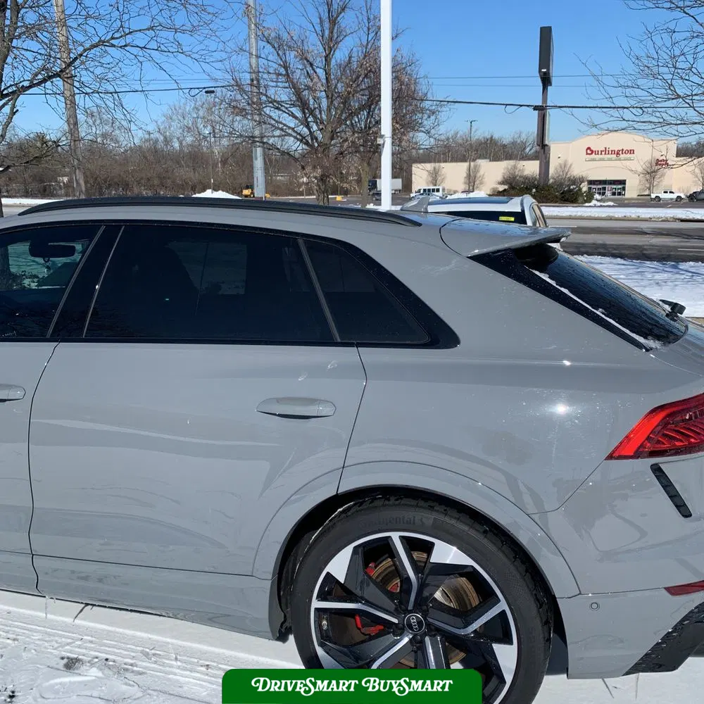 2024 Audi RS Q8 Base