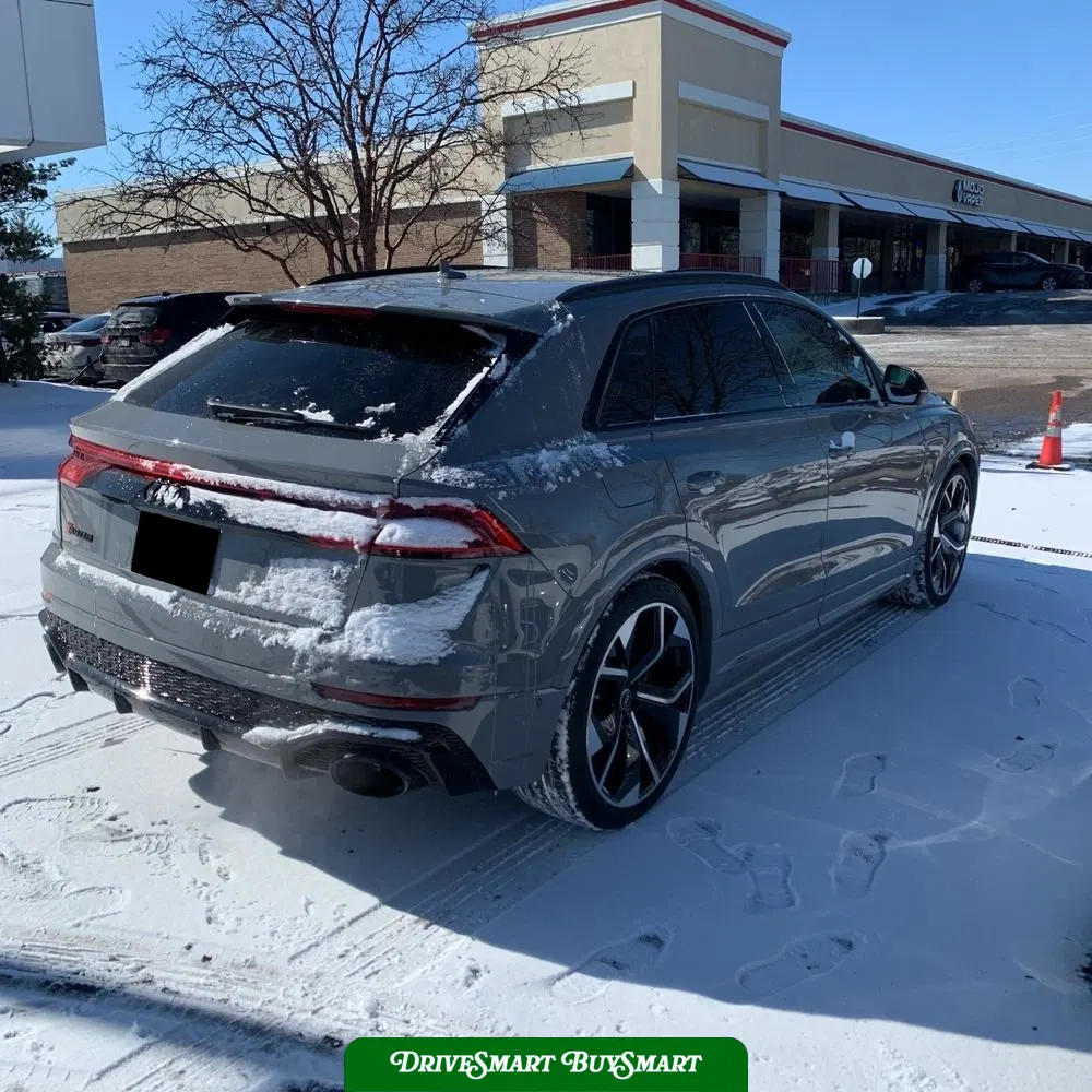2024 Audi RS Q8 Base