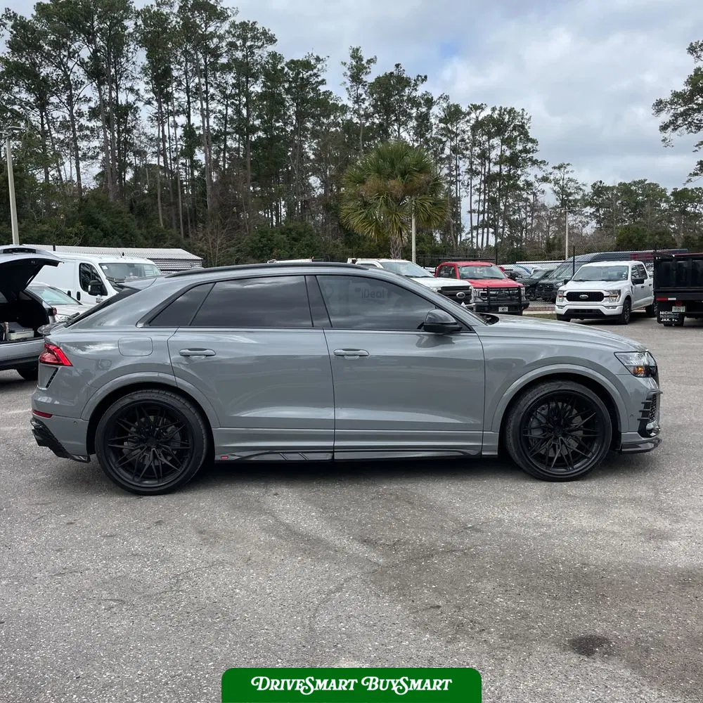 2022 Audi RS Q8