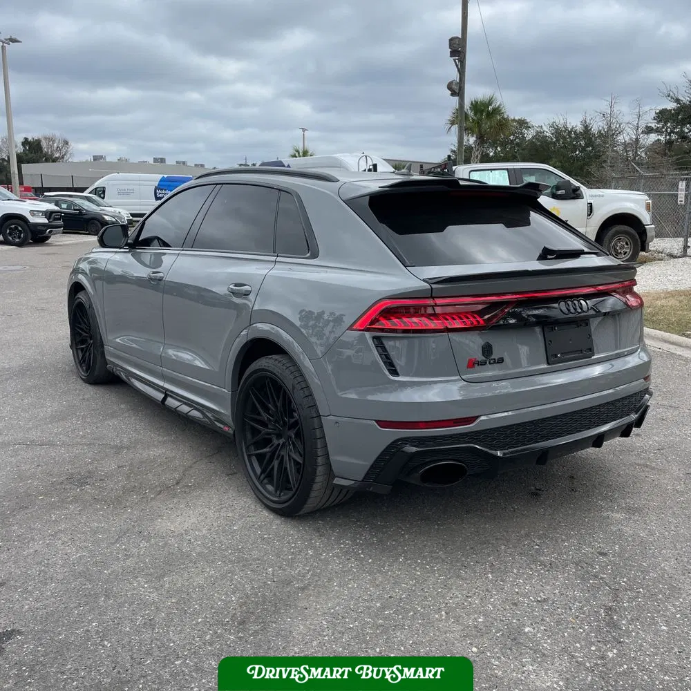 2022 Audi RS Q8