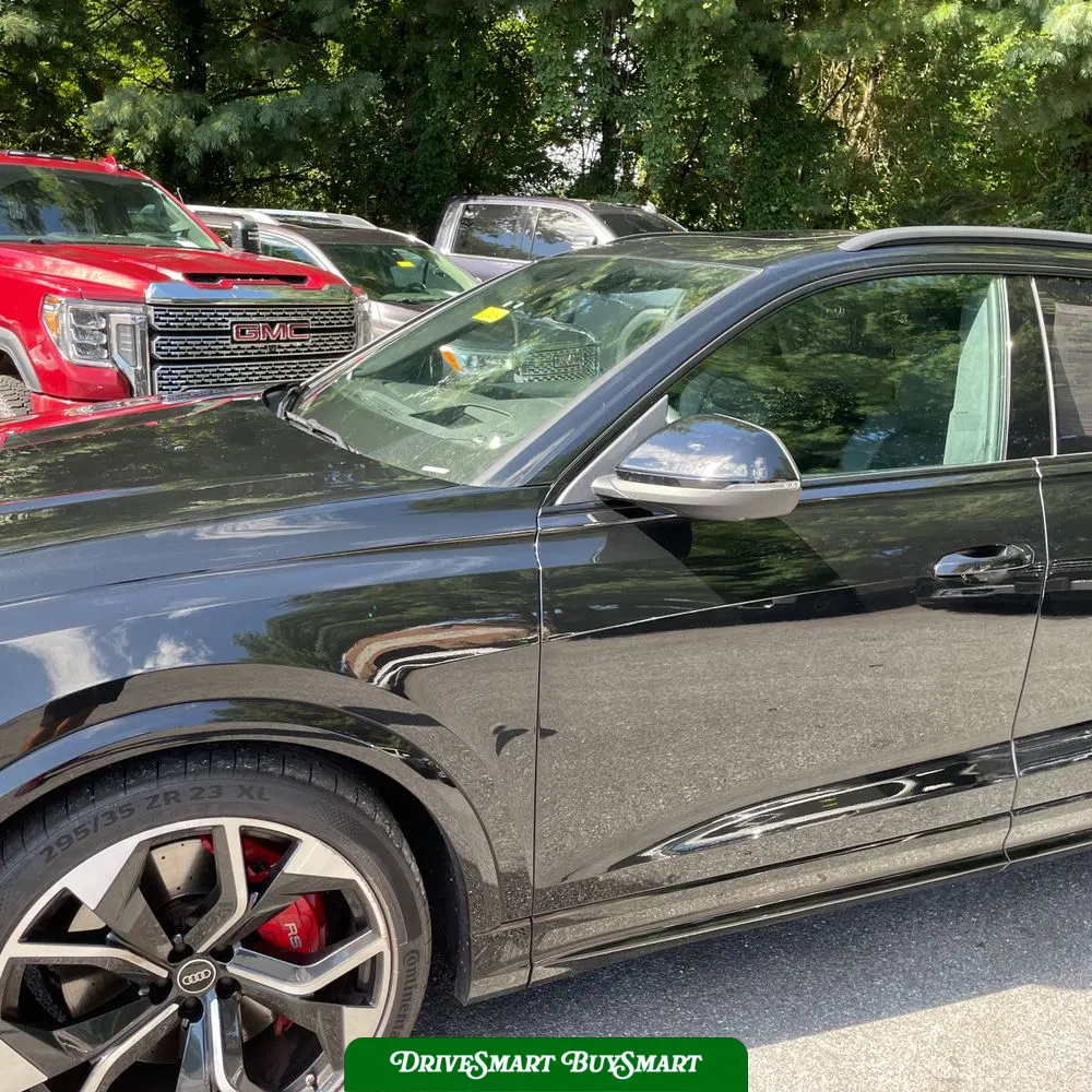 2023 Audi RS Q8