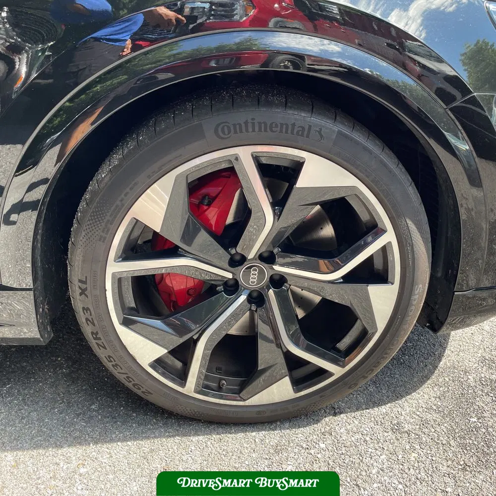 2023 Audi RS Q8