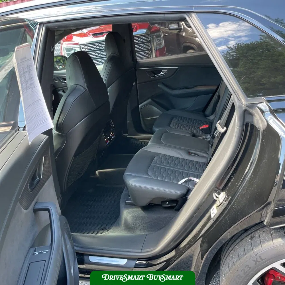 2023 Audi RS Q8