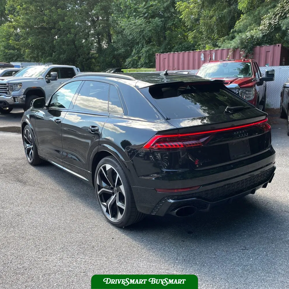 2023 Audi RS Q8