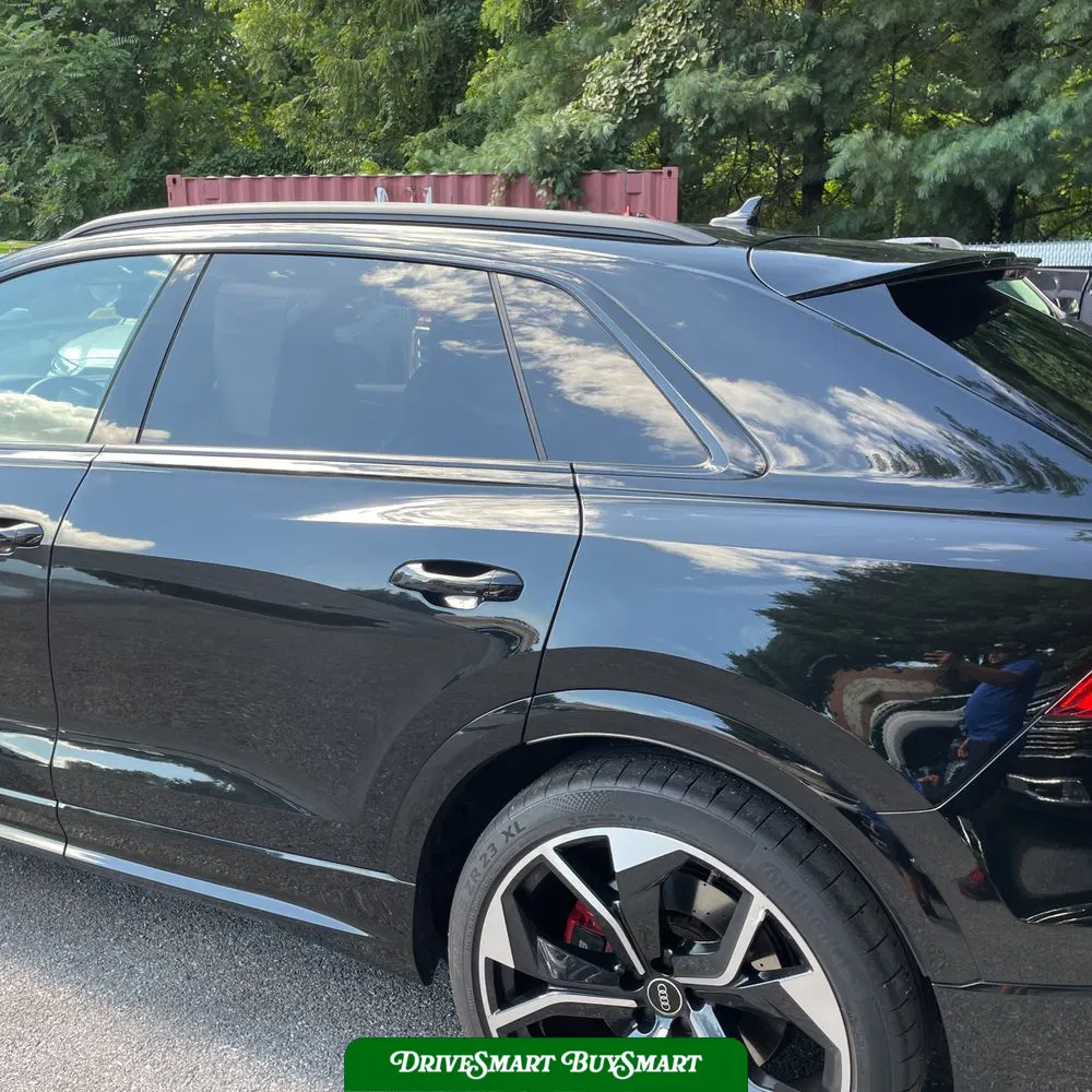 2023 Audi RS Q8