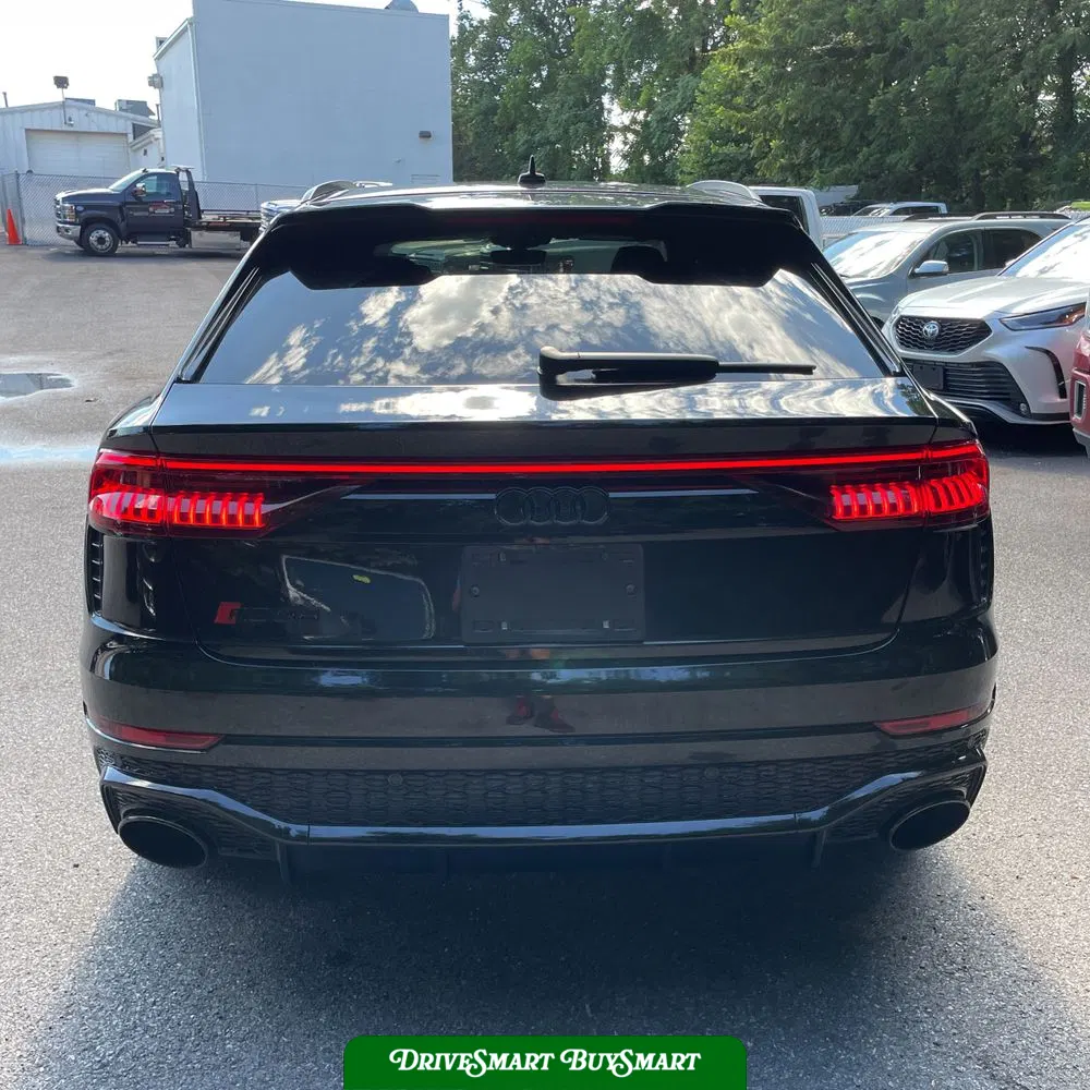 2023 Audi RS Q8