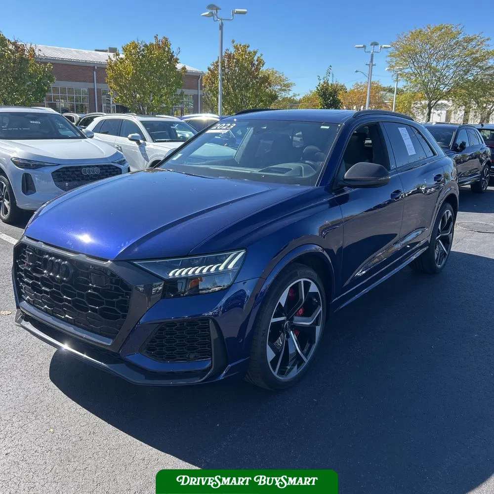 2023 Audi RS Q8