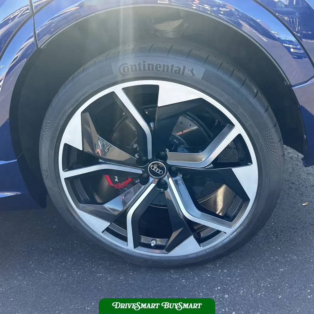 2023 Audi RS Q8