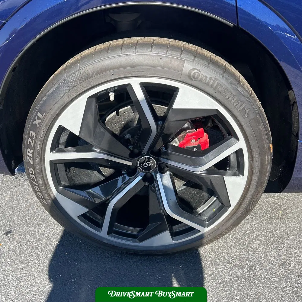 2023 Audi RS Q8