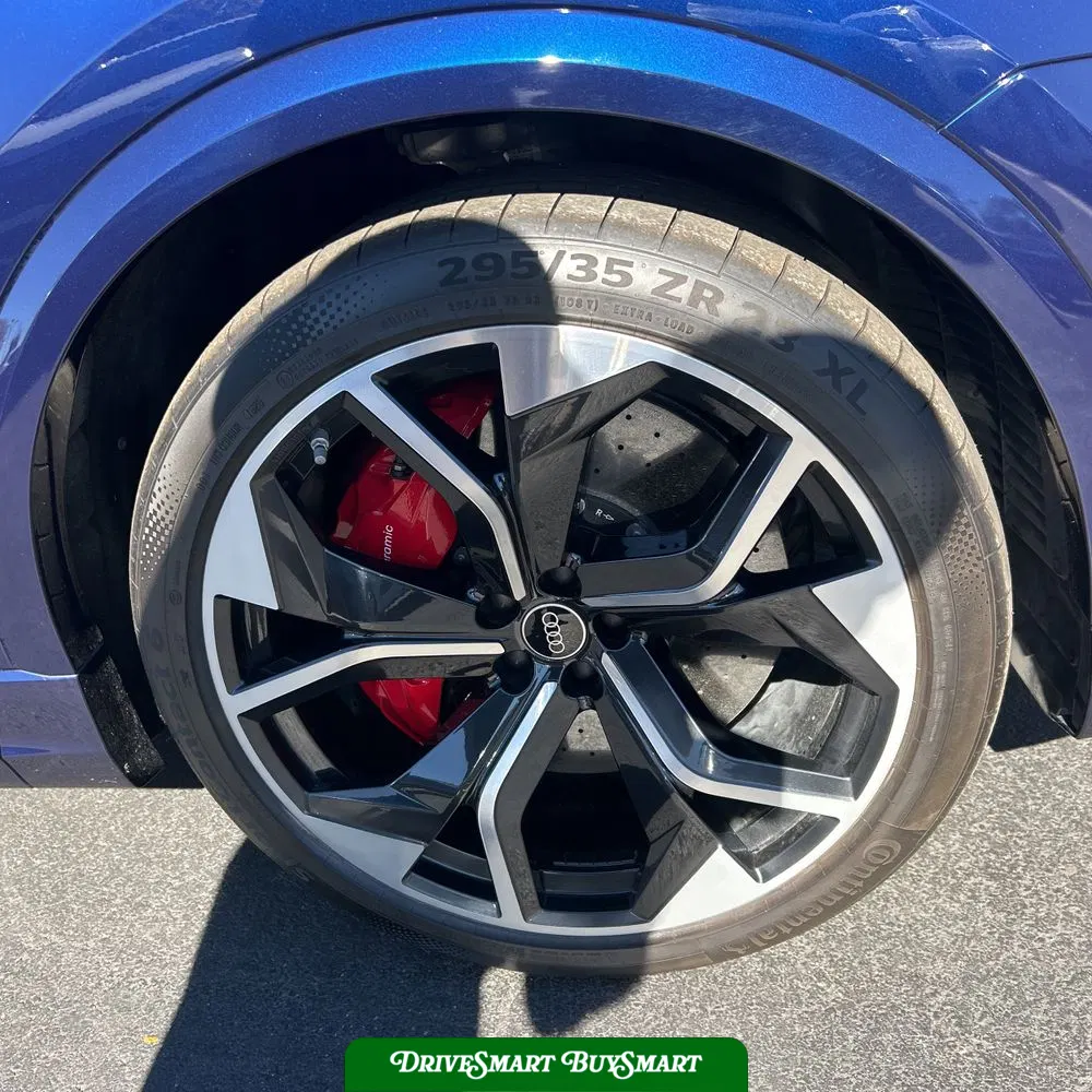 2023 Audi RS Q8