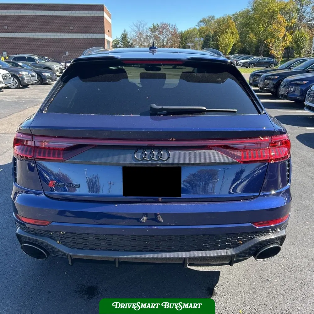 2023 Audi RS Q8