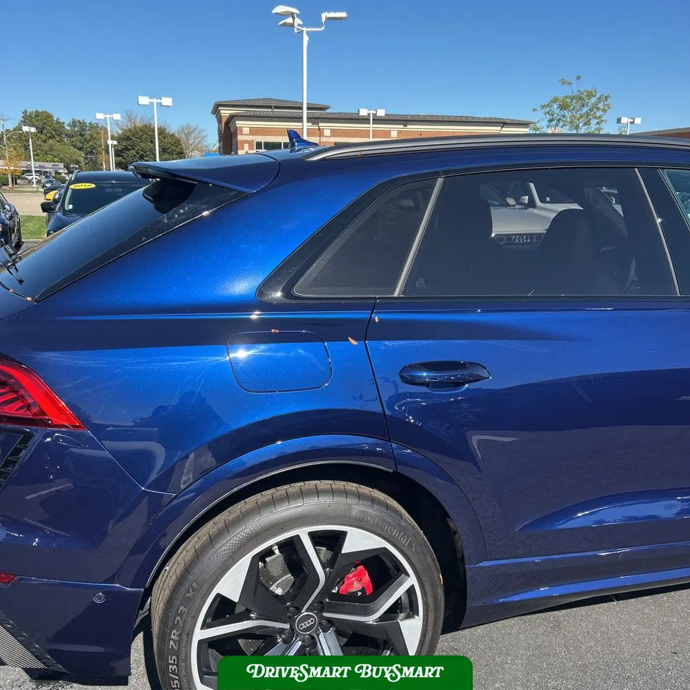 2023 Audi RS Q8
