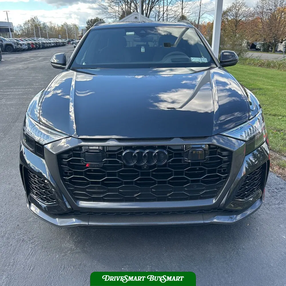 2024 Audi RS Q8 Base