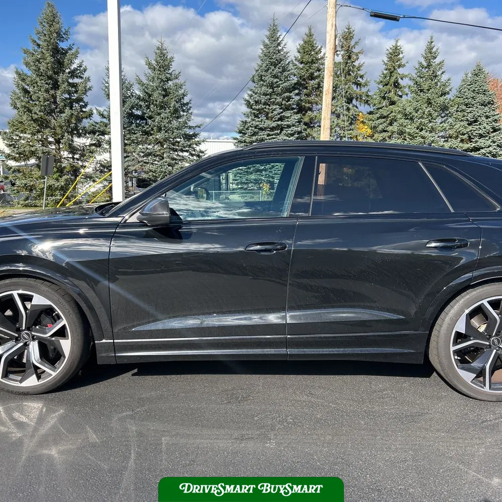 2024 Audi RS Q8 Base