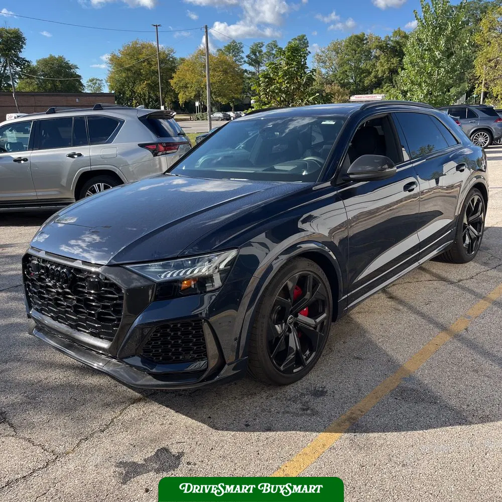 2024 Audi RS Q8 Base