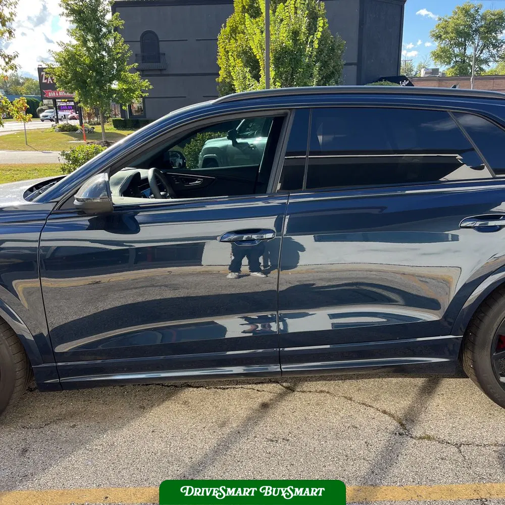 2024 Audi RS Q8 Base