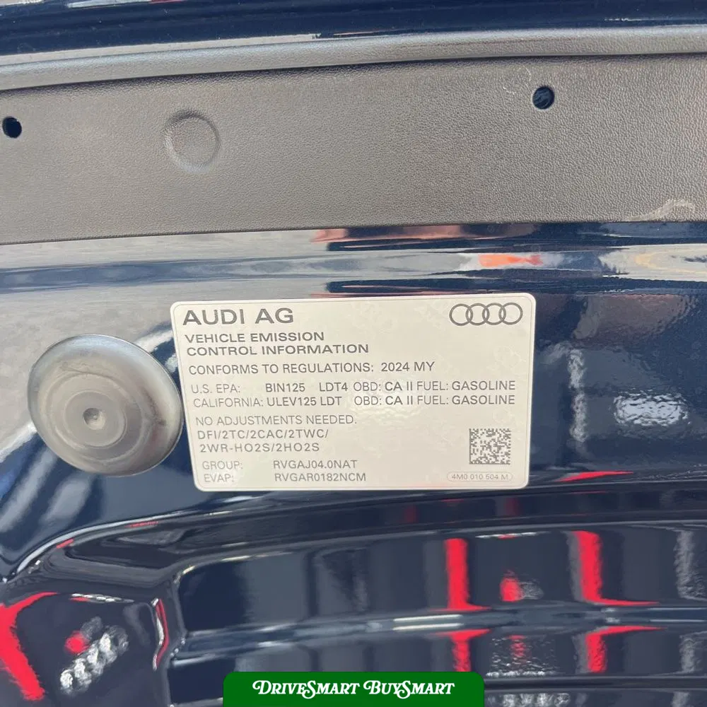 2024 Audi RS Q8 Base