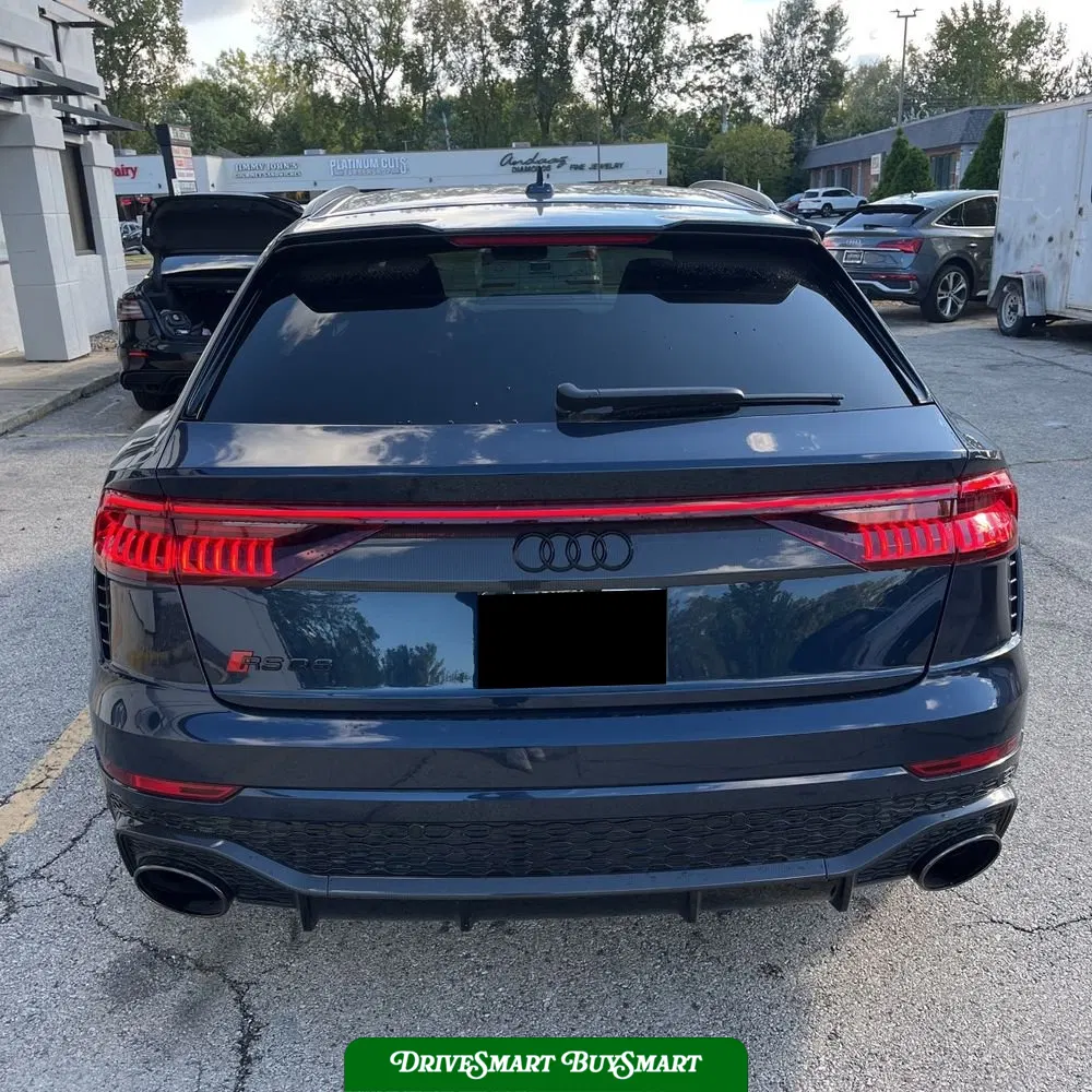 2024 Audi RS Q8 Base