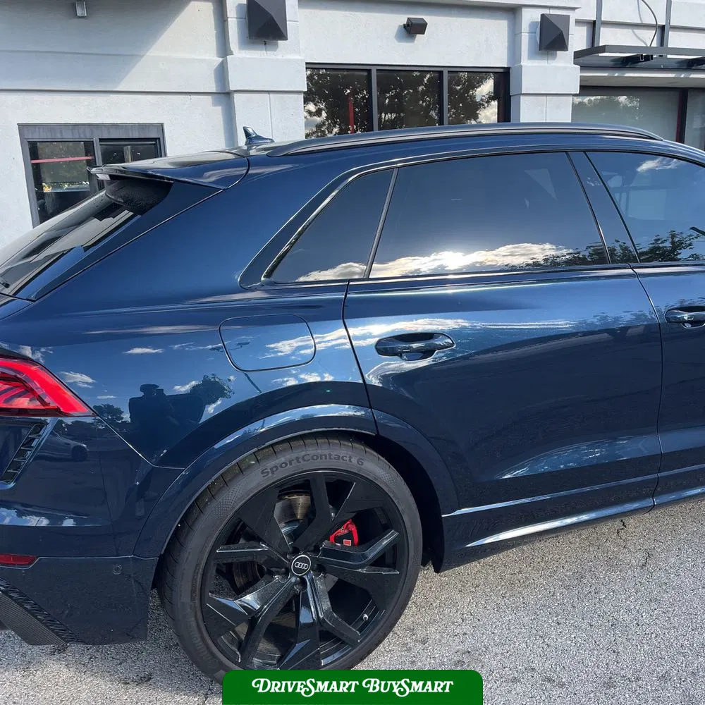 2024 Audi RS Q8 Base