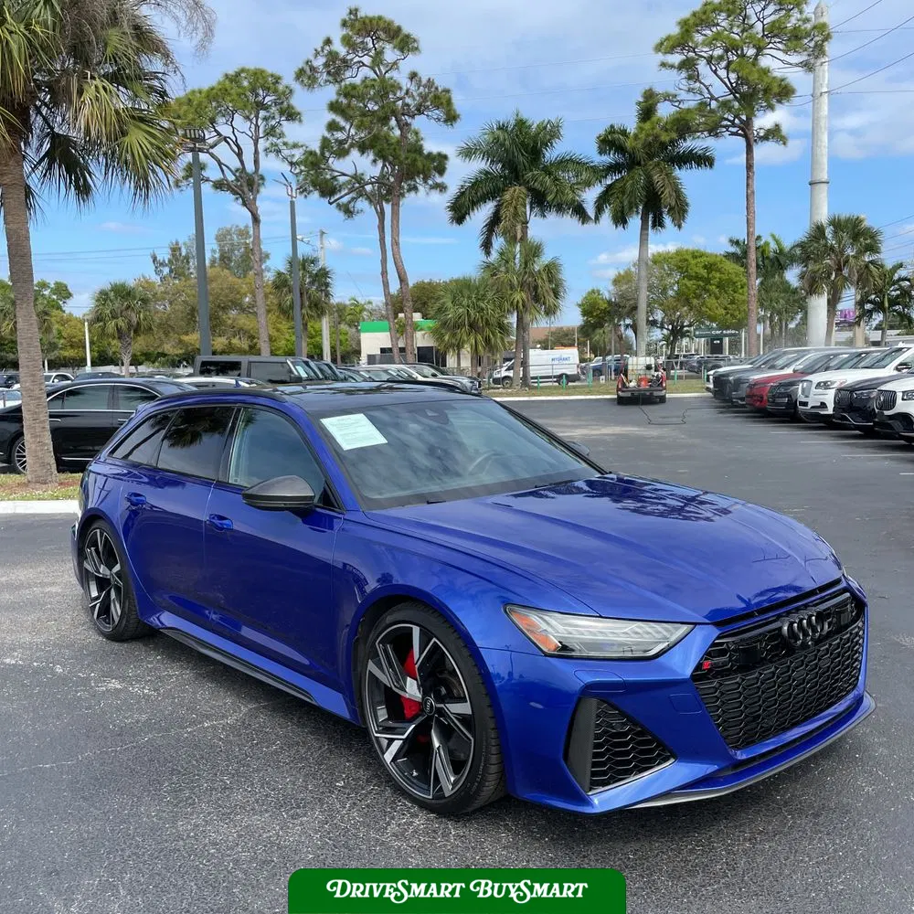 2023 Audi RS 6 Base