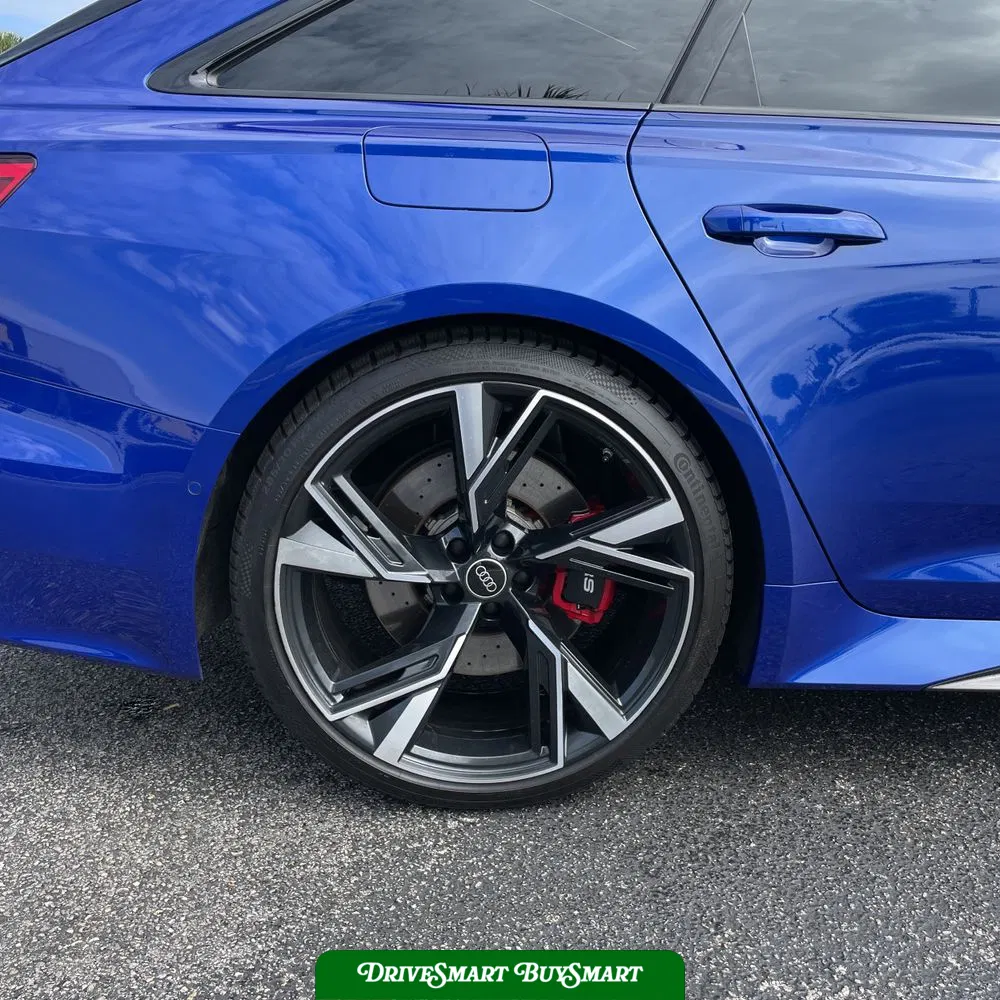 2023 Audi RS 6 Base
