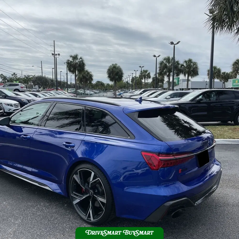 2023 Audi RS 6 Base