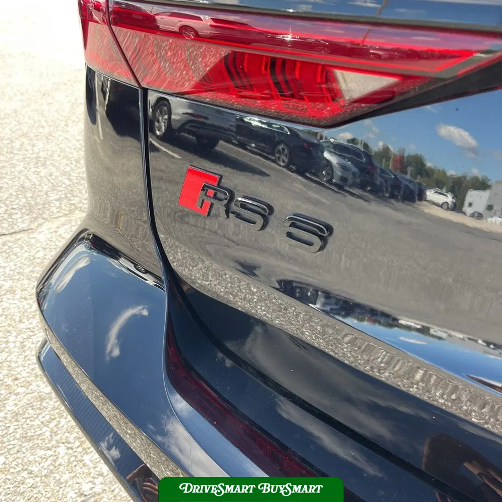 2023 Audi RS 6 Base