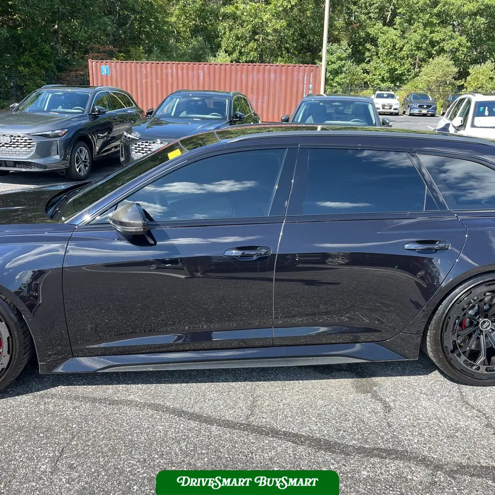 2023 Audi RS 6 Base