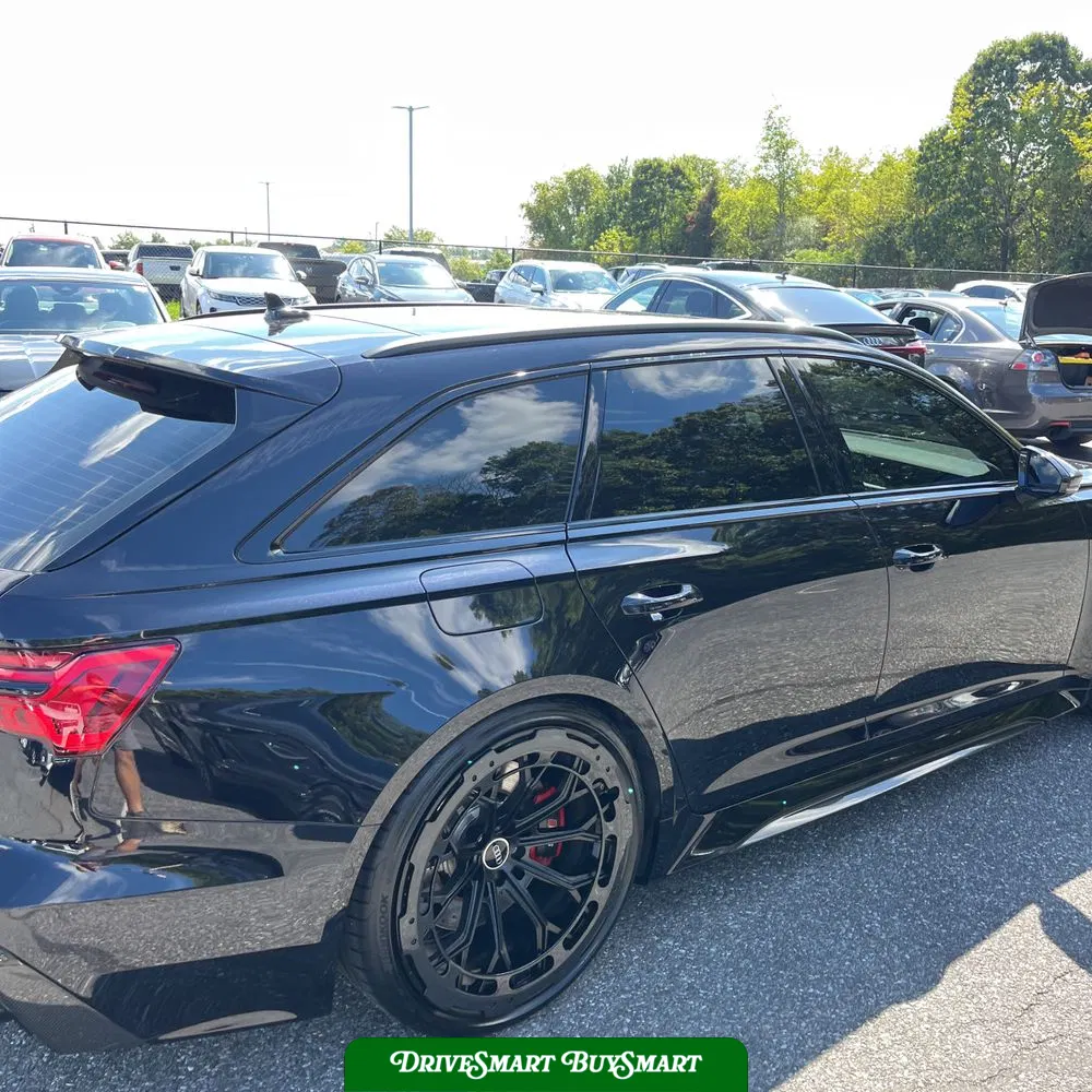 2023 Audi RS 6 Base