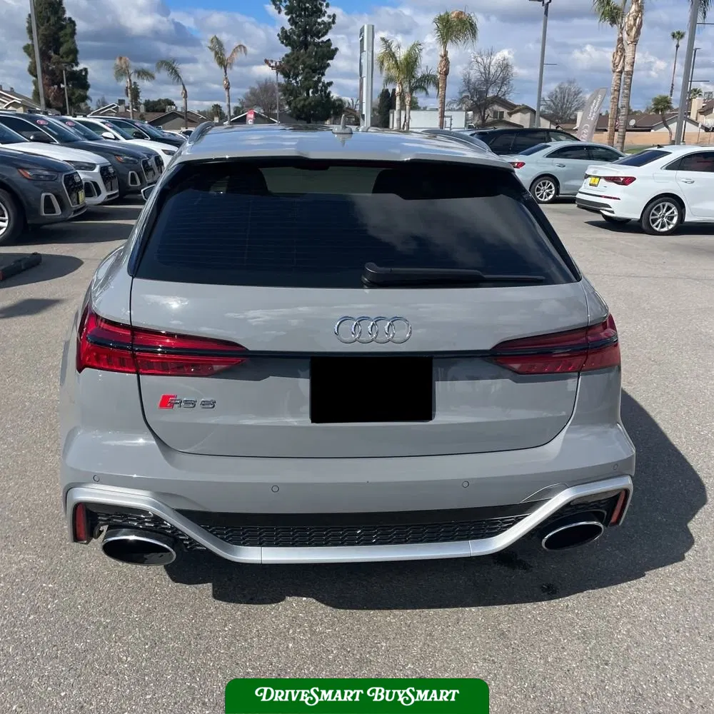 2022 Audi RS 6