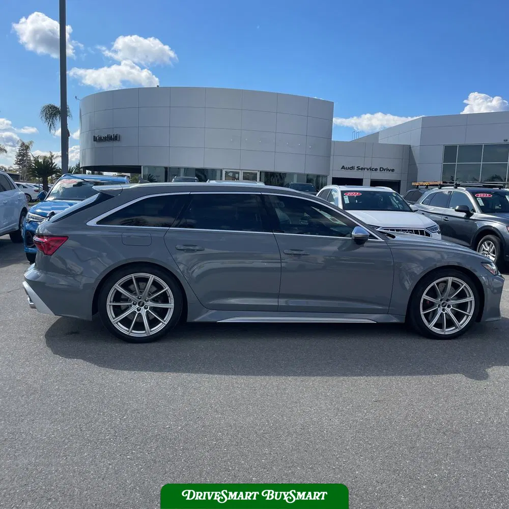 2022 Audi RS 6