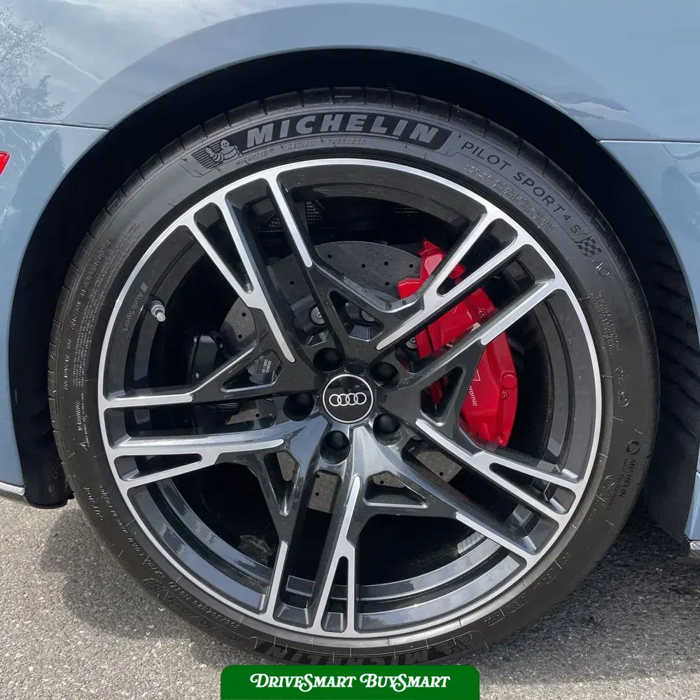 2023 Audi R8 V10