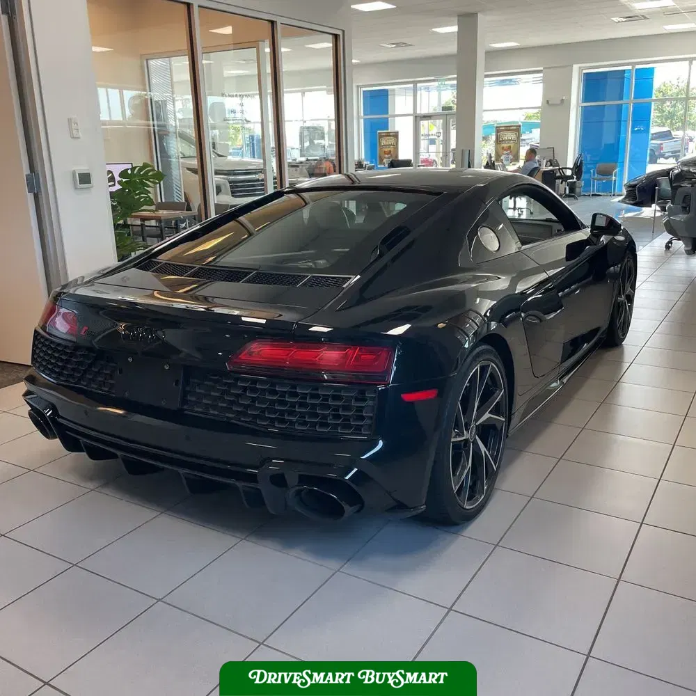 2022 Audi R8 V10