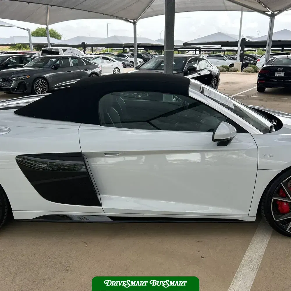 2023 Audi R8 V10 Performance