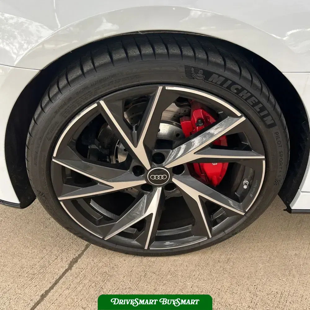 2023 Audi R8 V10 Performance