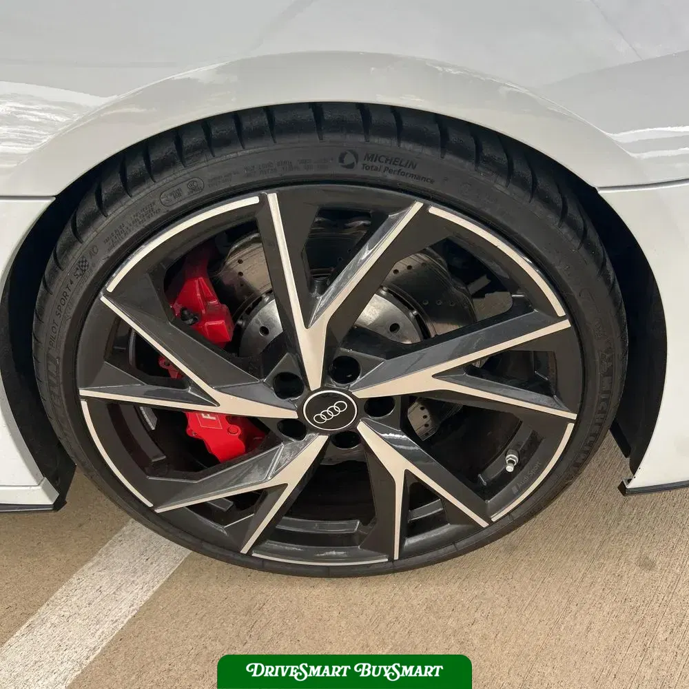 2023 Audi R8 V10 Performance