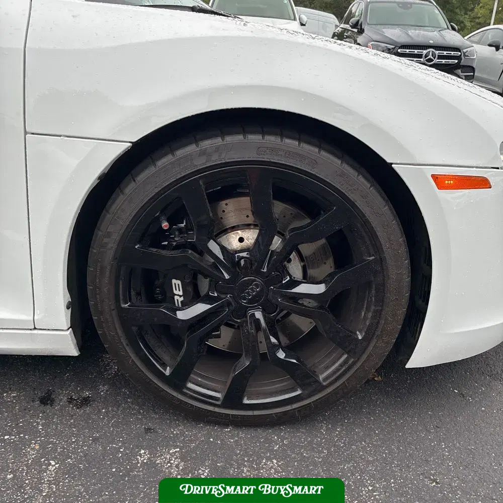 2011 Audi R8 5.2