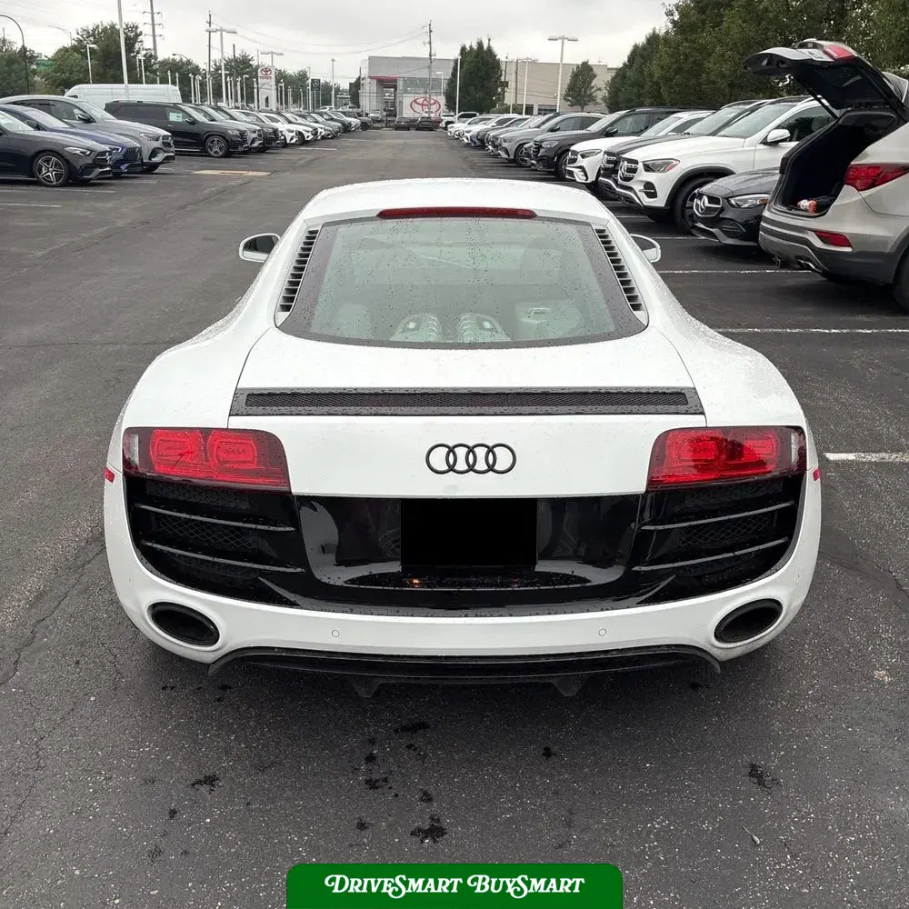 2011 Audi R8 5.2