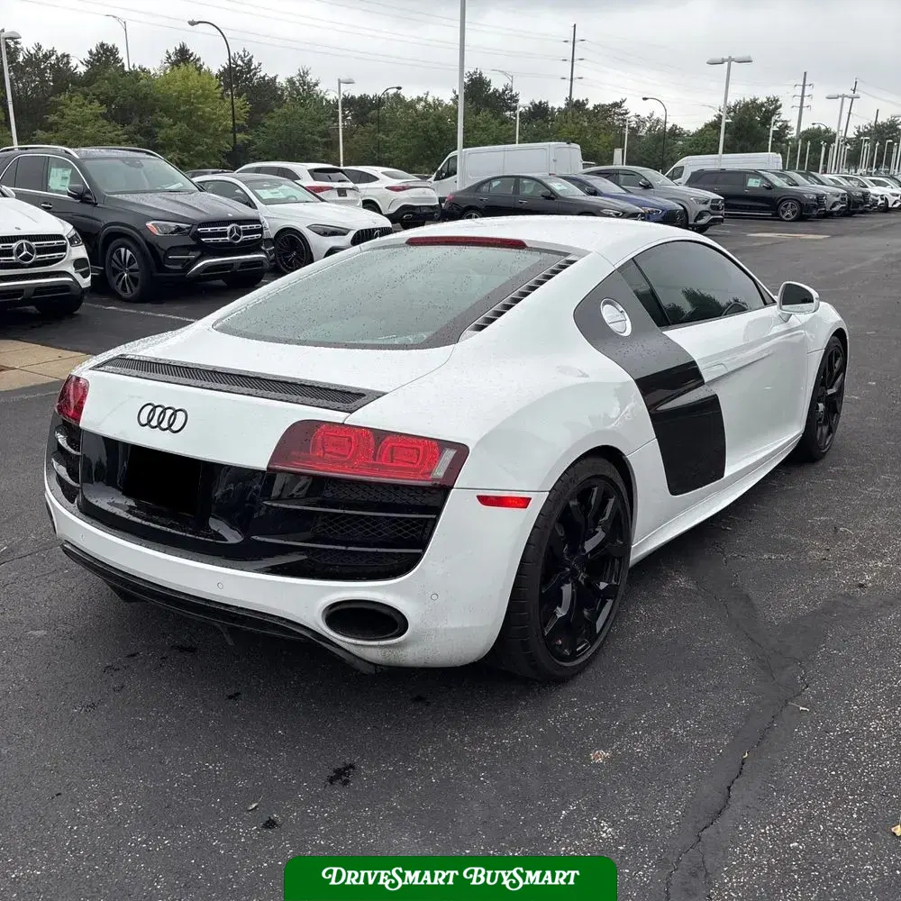 2011 Audi R8 5.2