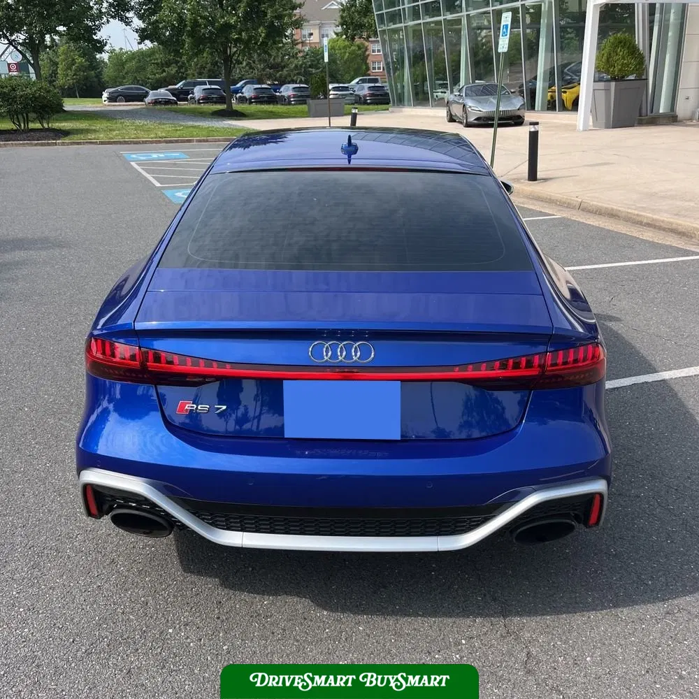 2023 Audi RS 7