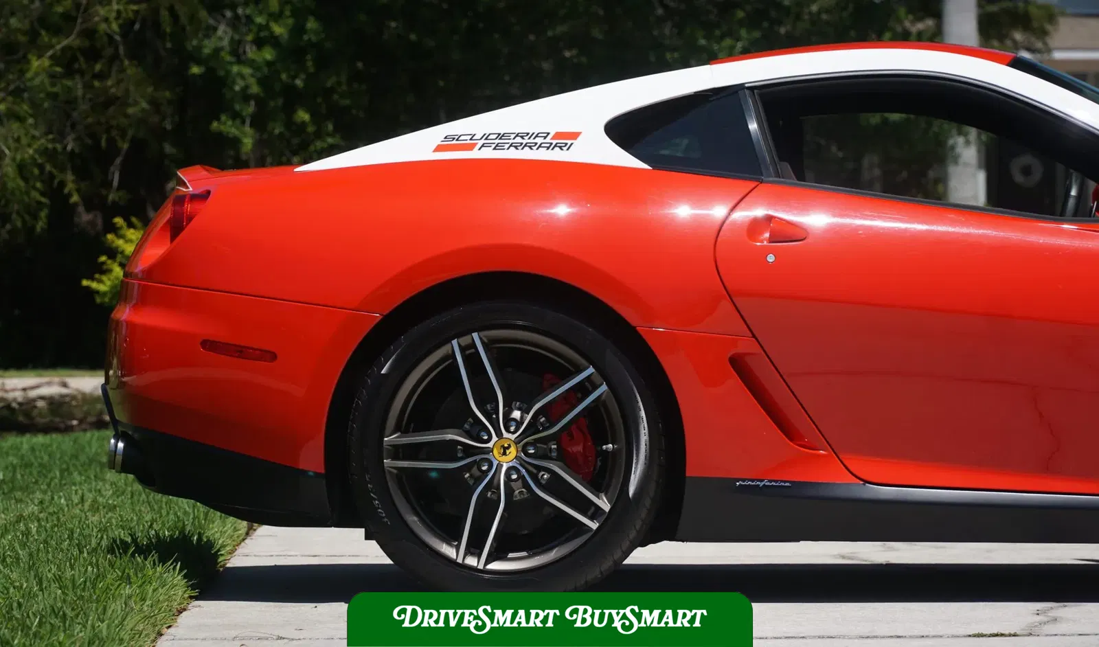 2011 Ferrari 599 GTB 60F1 Alonso Final Edition