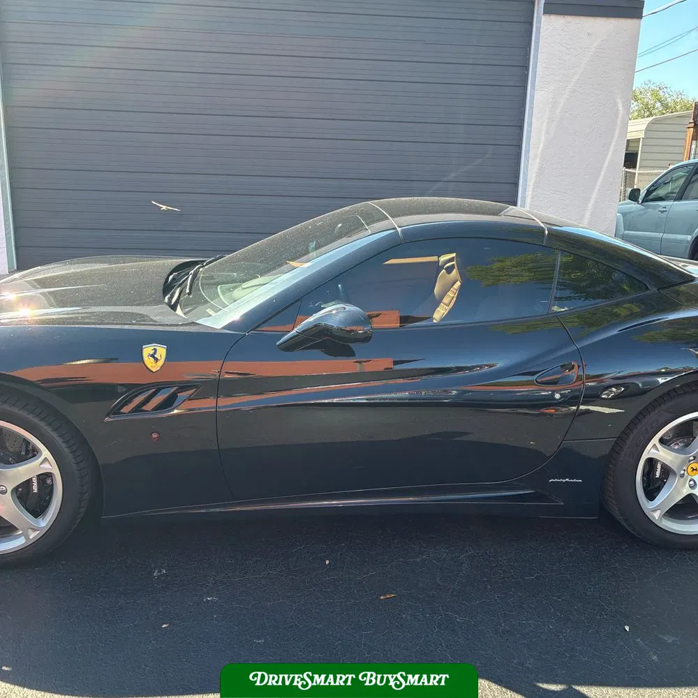 2010 Ferrari California Base