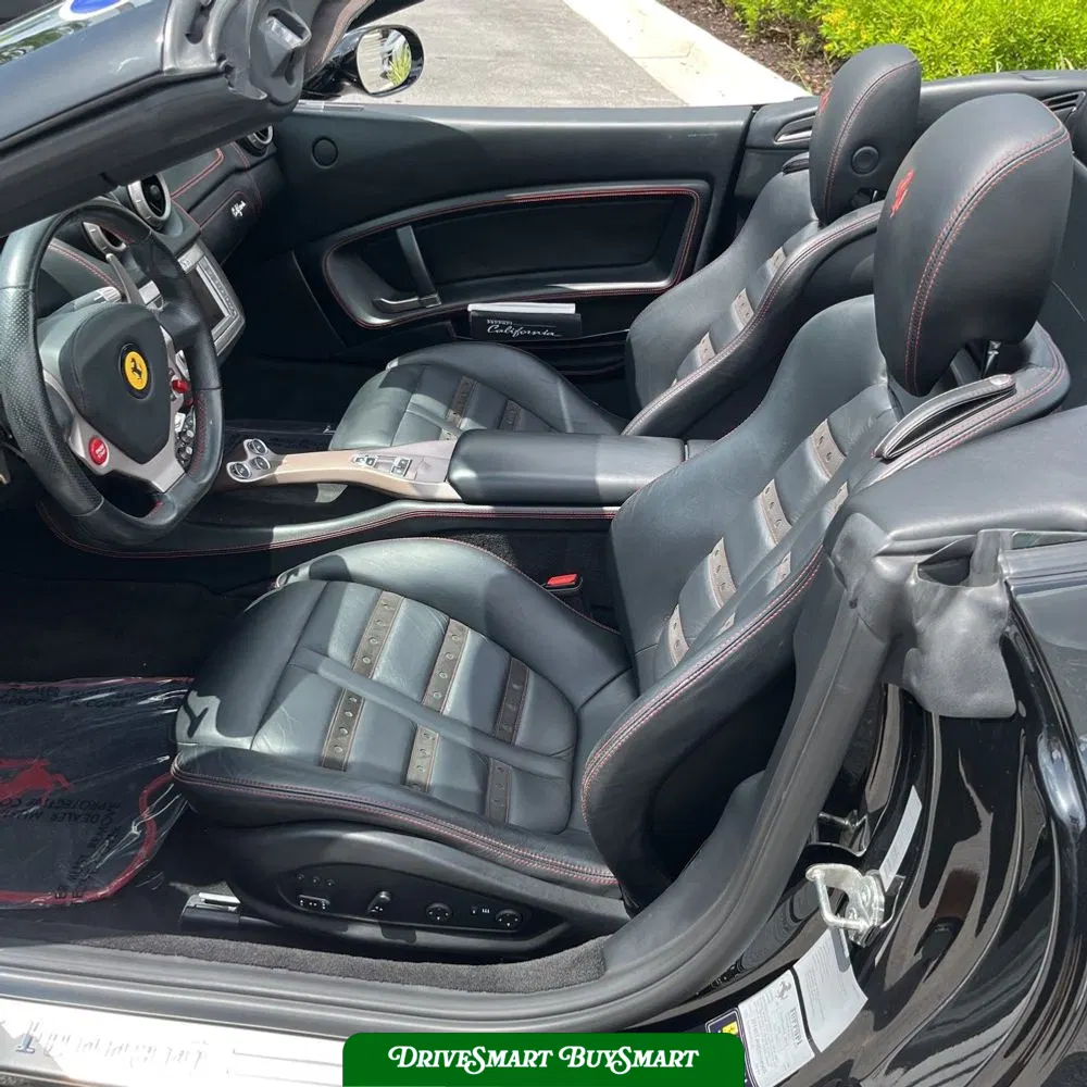 2013 Ferrari California Base